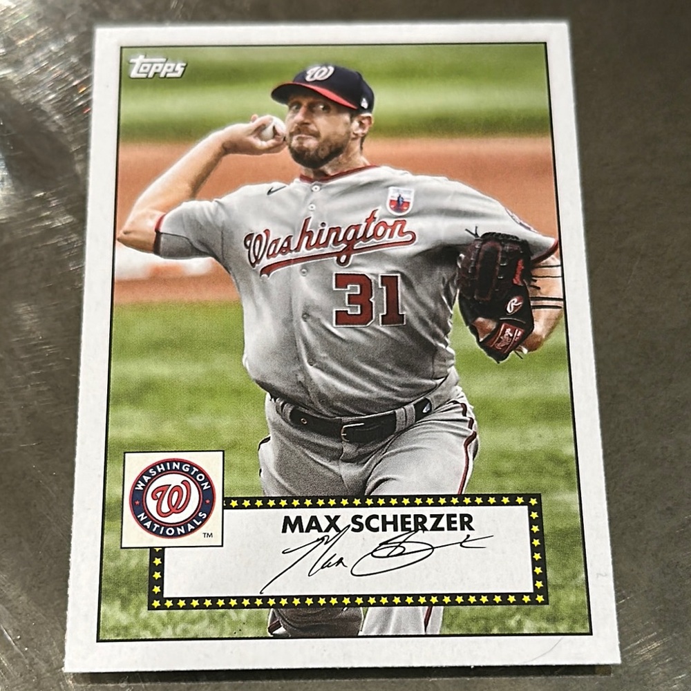 Topps Washington Nationals Gray Baseball Card